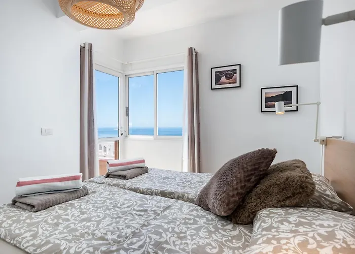 Bahia Cozy Ocean View Apartment